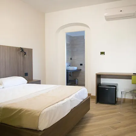 Celeste Oda ve Kahvaltı 3*