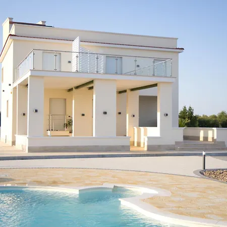 Oda ve Kahvaltı Celeste