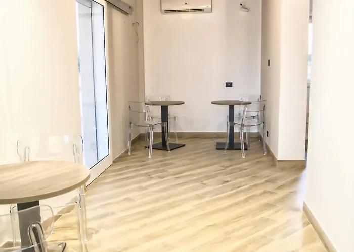 Celeste Bed & Breakfast 3*