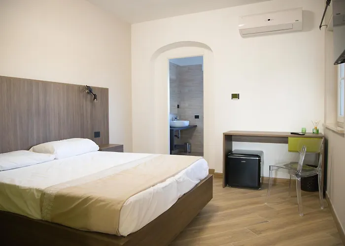 Celeste Bed & Breakfast 3*